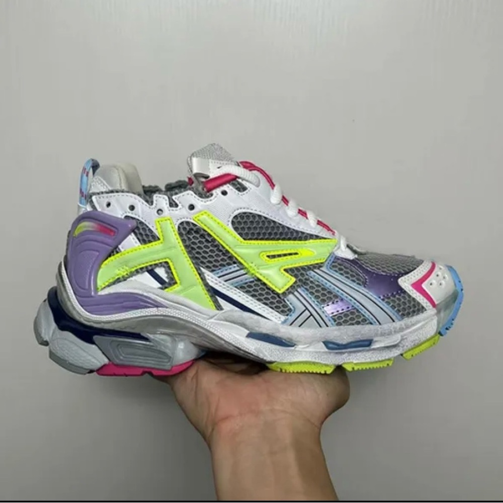 Balenciaga runners